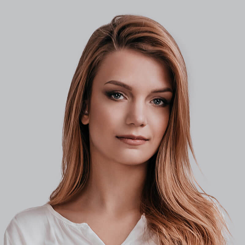 Aariz Sofa customer review Emily Collins